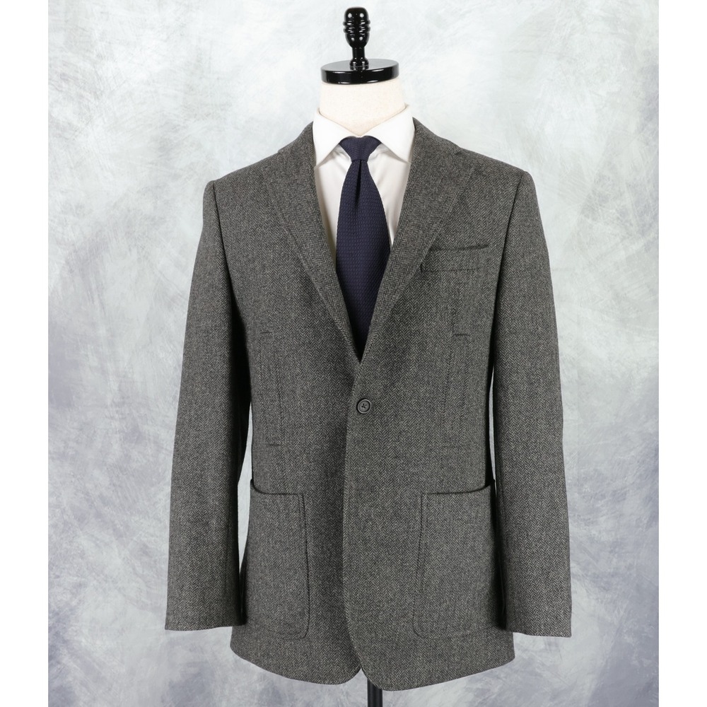 Banana Republic Tweed Sport Coat 38R Grey Herringbone Moon British Wool Blazer